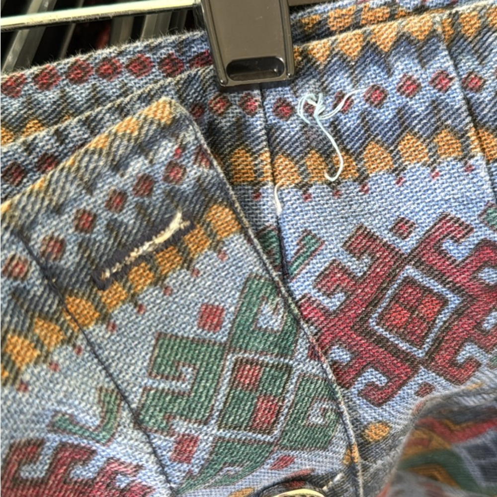 Patterned Multicolor Skirt - Picture 5 of 6